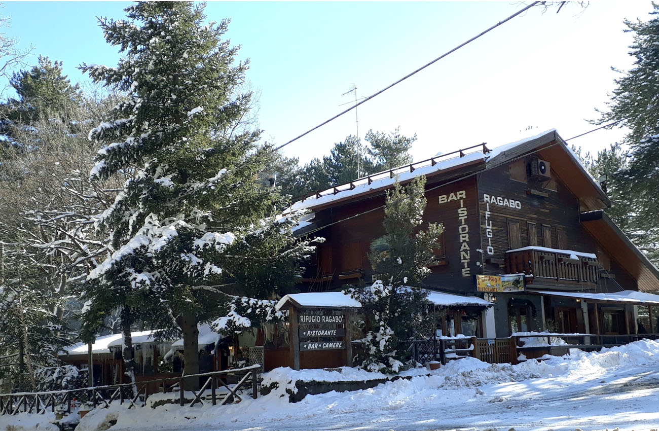 Albergo sull’Etna: Rifugio Ragabo a Linguaglossa